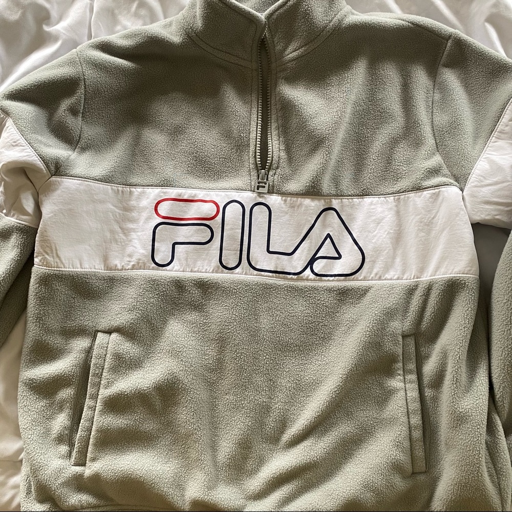 Very comfortable Unisex Fila Fleece - quarter zip